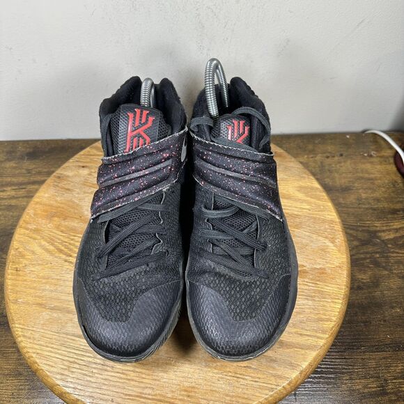 Nike Kyrie 2 Black Shoes Mens Size 8.5 Basketball 819583-006 main image 8